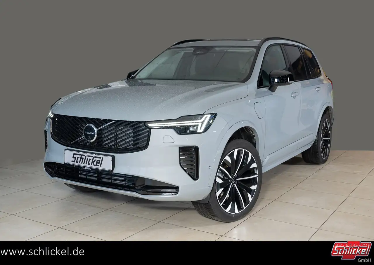 Volvo XC90 2025