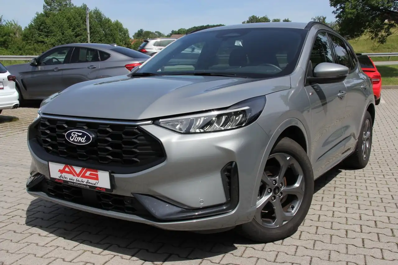 Ford Kuga 2025