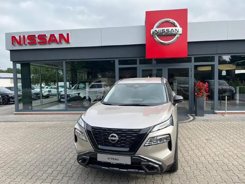 Nissan X-TRAIL 2025